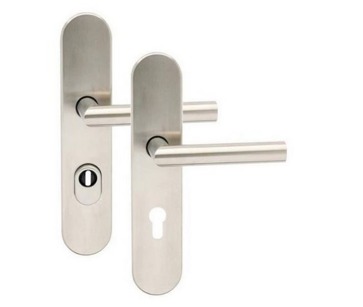 Jak zajistit firmu proti krádežím? Hlavní jsou kvalitní dveře s bezpečnostním kováním