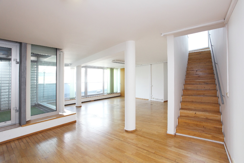 Jak získat výhodný pronájem kanceláře?