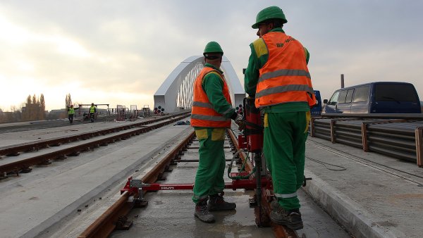 Jak najít správné pracovní oděvy? Hledejte tam, kde mají kompletní nabídku!