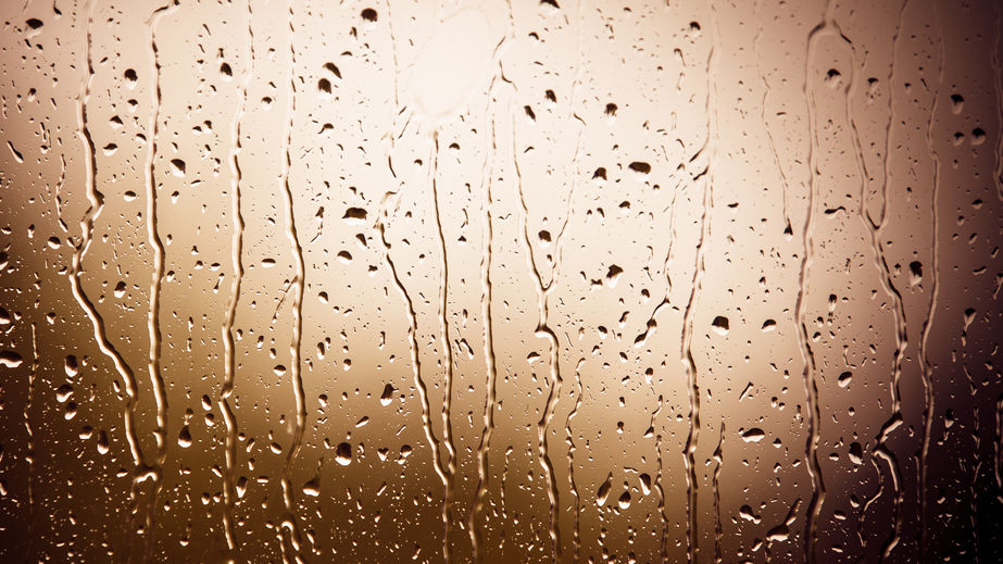 Jak na krásně čistá okna? Znám řešení! Mytí oken, výškové čištění fasád Praha