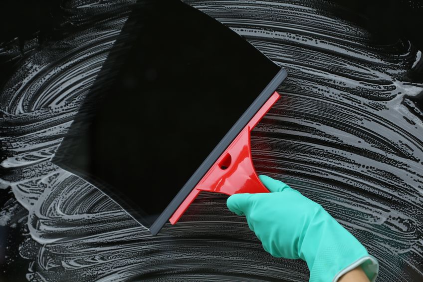 Mytí celoplošných oken, skleněných fasád, log. Výškové práce Brno