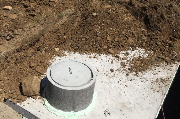 Těžká hlava z fekálií? Pořiďte žumpu na míru