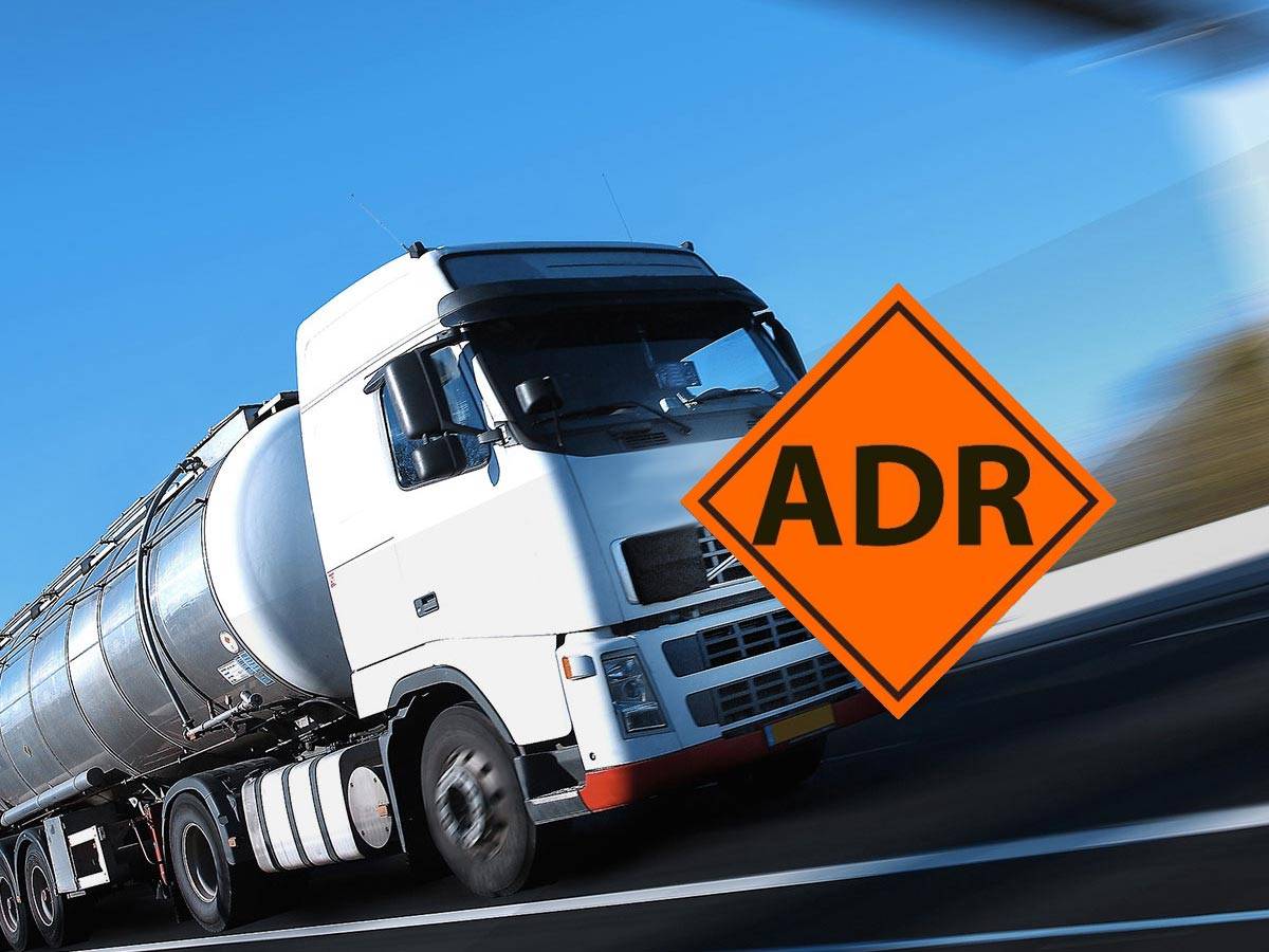 Jak se přepravují nebezpečné látky ADR?