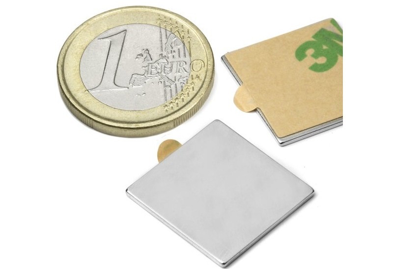 Se samolepícími magnety už žádný důležitý seznam neztratíte. Budete ho mít pořád na očích!