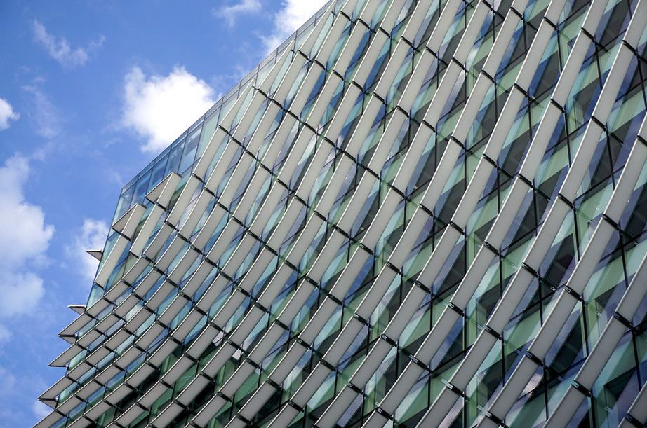 Modernizace skleněných fasád je klíčem k udržitelnosti starších budov