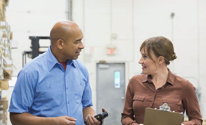 Společnost Eaton zahajuje intenzivní nábor pracovních sil  za účelem urychlení energetické transformace v budovách