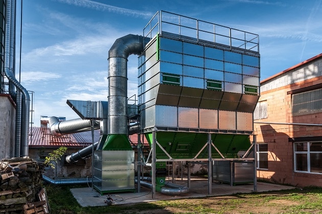 Proč se musí prach ve výrobních linkách odsávat?