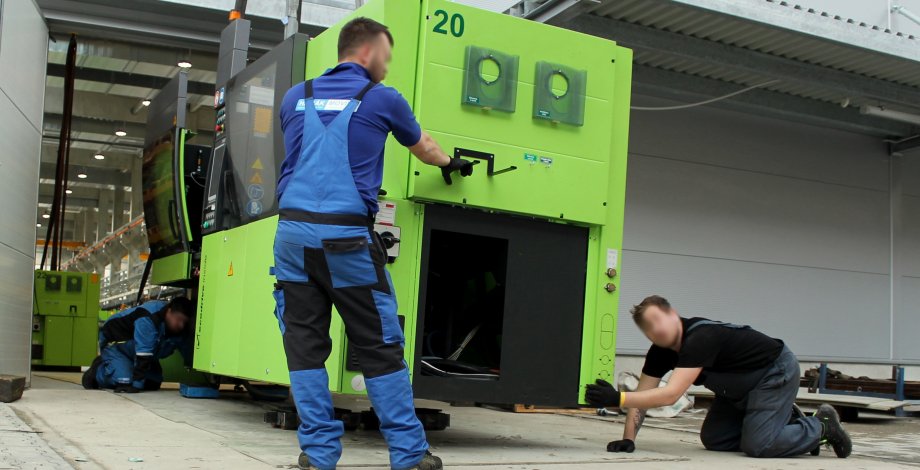 Profesionální stěhování strojů