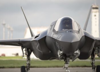 SPOLEČNOST HONEYWELL V ČESKÉ REPUBLICE ROZŠIŘUJE VÝROBU DÍLŮ A SERVIS PRO LETOUNY F-35
