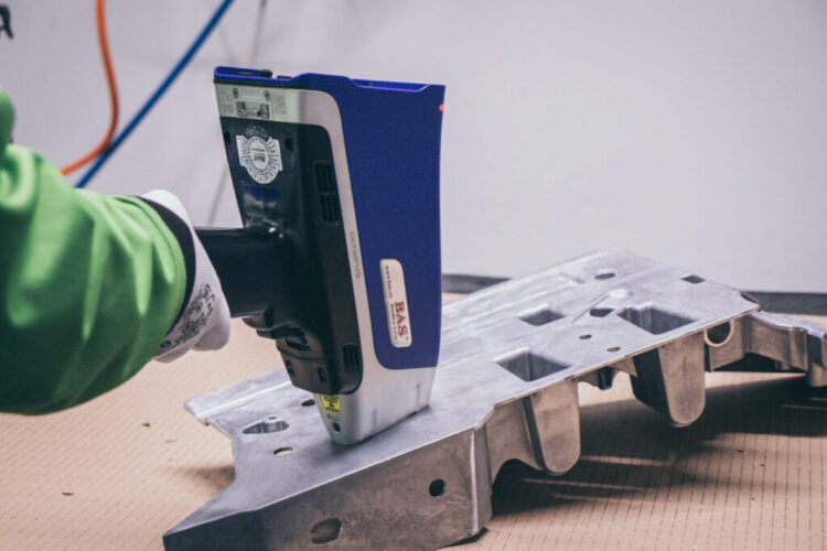 Odmašťování v automotive: nenápadný krok, který zásadně ovlivňuje kvalitu povrchových úprav